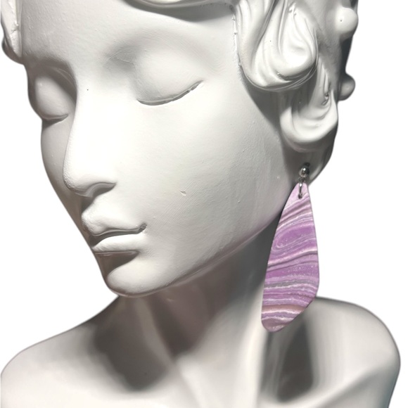 Multi Tone Purple/Silver Drop & Dangle Earrings with silver Post Back - Picture 2 of 3